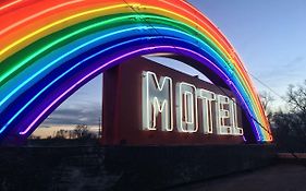 Rainbow Motel